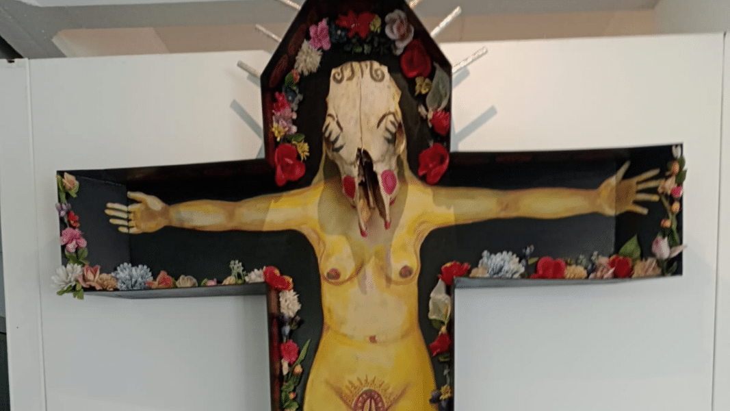 Polémica en Mendoza: destrozan unas imágenes blasfemas y el arzobispado se «solidariza con los artistas»