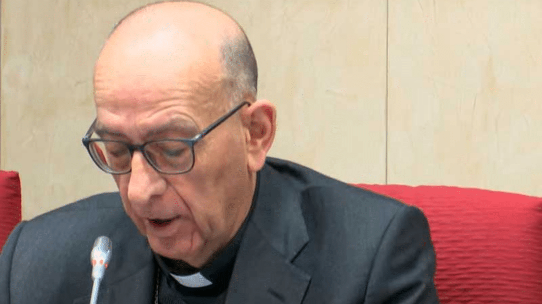 Cardenal Omella: «¿No podría ser el cheque escolar la verdadera neutralidad y libertad que pedimos a la Administración competente?»