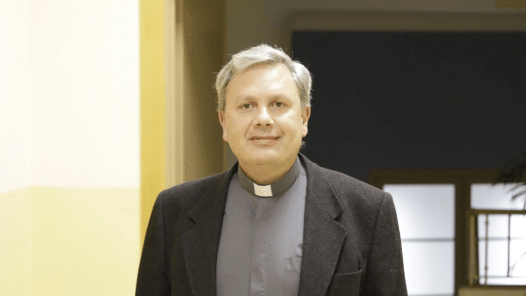 El exorcista Eduardo Toraño afirma que quien no cree en la realidad del demonio “está fuera del magisterio de la Iglesia”