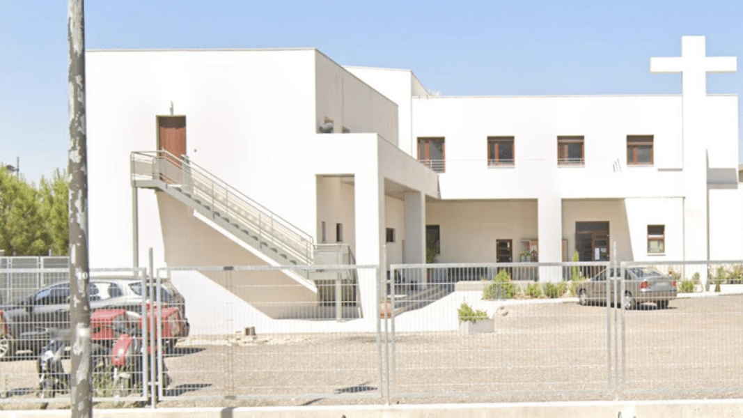 Roban y causan destrozos en la parroquia de san Josemaría en Alcorcón