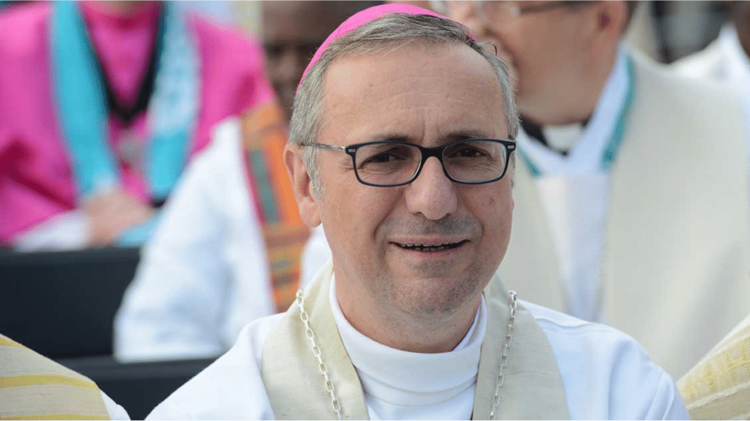 El arzobispo de Hamburgo afirma que «se necesitan alternativas al celibato»