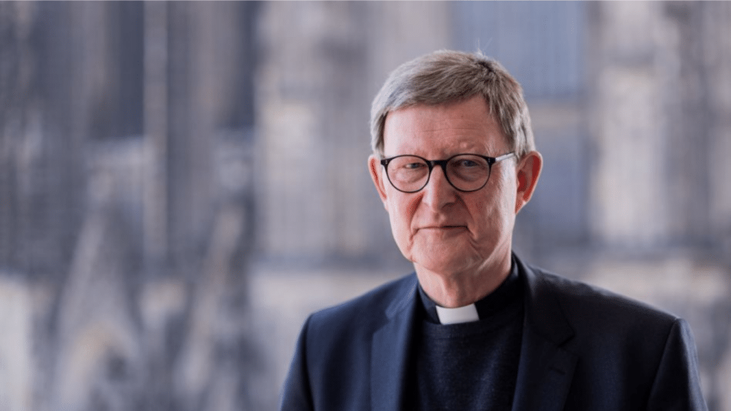 El cardenal Woelki amonesta a un párroco por organizar una bendición de “todos los amantes”