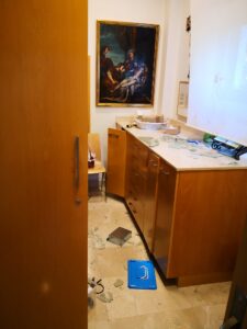 Roban y causan destrozos en la parroquia de san Josemaría en Alcorcón