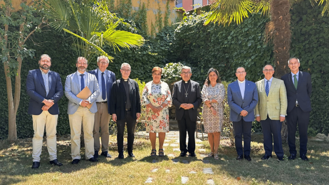 Integrantes de la Comisión de la causa de beatificación de Isabel la Católica