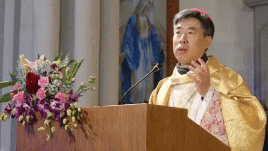 El Vaticano ‘traga’ y acepta la imposición de un obispo chino