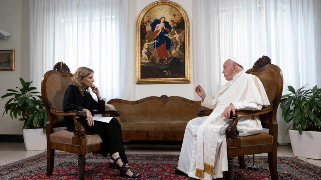 Francisco: «La revelación de Jesucristo no cambia, el dogma de la Iglesia no cambia, pero crece y se desarrolla»