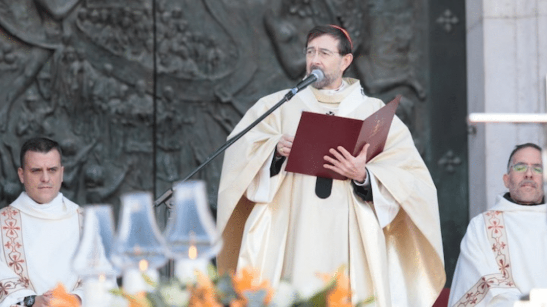 El cardenal Cobo pide que la convivencia sea «sin demonizar al rival» pero sin «relativizar»