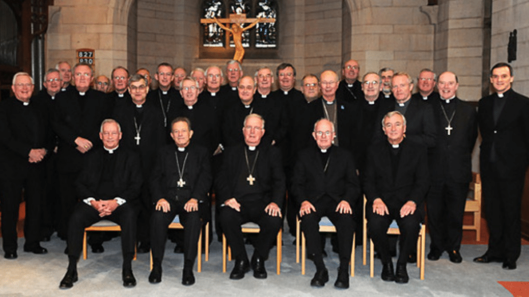 Obispos ingleses exigen un cambio en la ley tras la muerte provocada de Indi Gregory