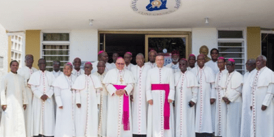 Obispos de Ghana