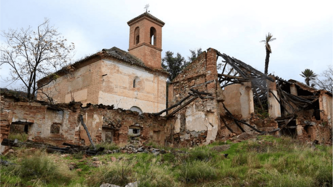 El arzobispado de Granada alerta de ‘falsas’ Misas celebradas por un ‘falso’ obispo