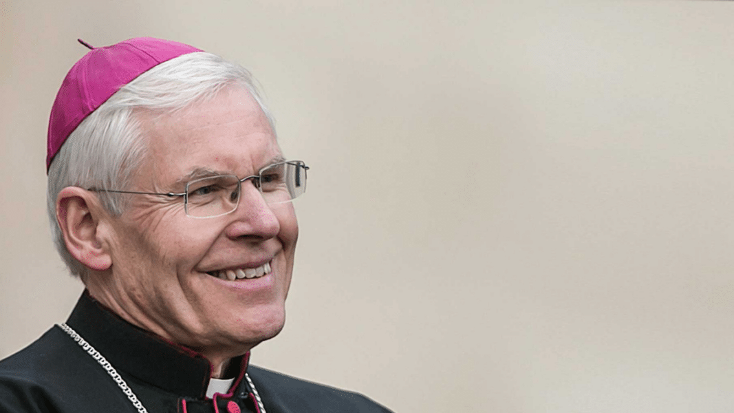 Atacan a un obispo alemán en su casa y acaba en el hospital de los golpes que recibió