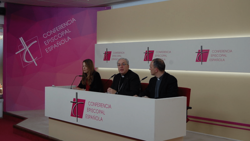 García Magán evita ‘mojarse’ sobre la declaración del Vaticano pero recalca que no hay que confundir la bendición con un matrimonio