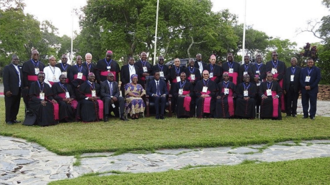 Zambia, tercera conferencia episcopal que prohíbe las bendiciones a parejas gays