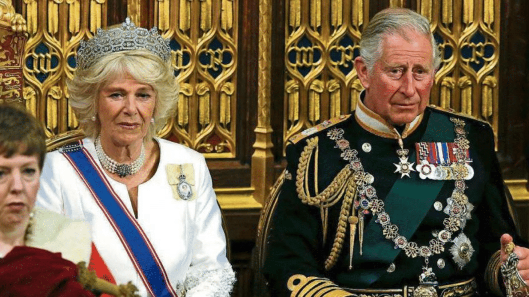 La Corona británica y el catolicismo