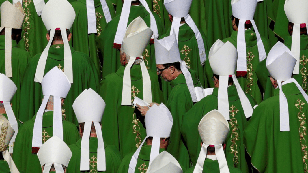 Los obispos eslovacos permiten negar la bendición a parejas irregulares si los demandantes no comprenden el fin de la bendición