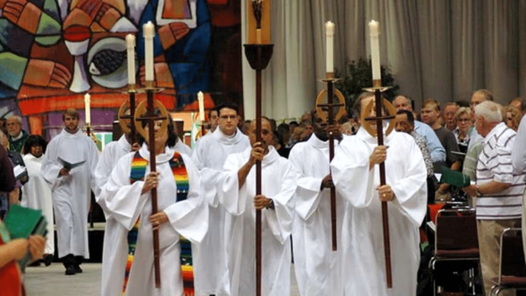 Informe de abusos sexuales a menores conmociona a la iglesia luterana de Alemania