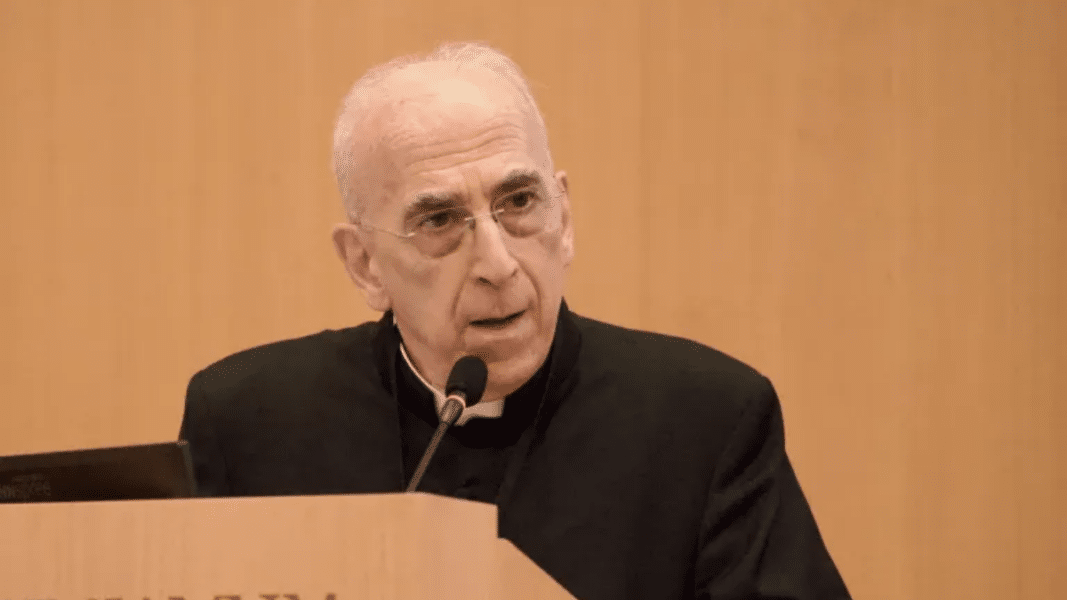 Ex consultor del Dicasterio de Doctrina de la Fe pide la destitución del cardenal Fernández