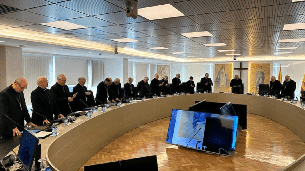 Los obispos españoles apoyan (implícitamente) Fiducia supplicans