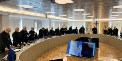 Obispos españoles Comisión Permanente