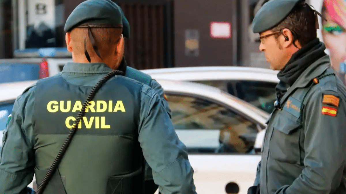 La Guardia Civil detiene a un cura de la diócesis de Plasencia por traficar  con Viagra