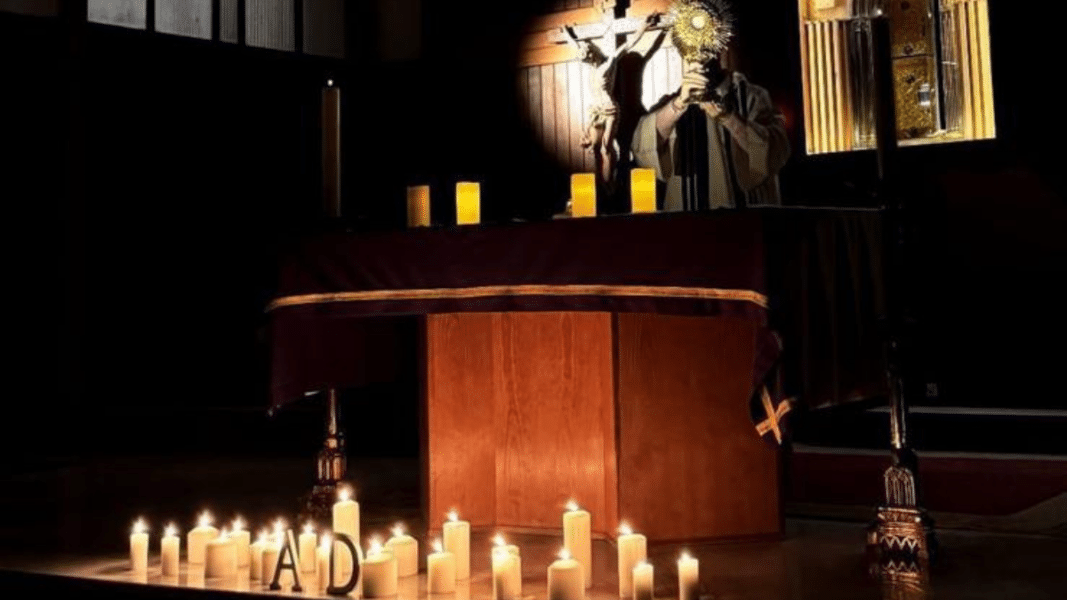 Adoración padre Damián