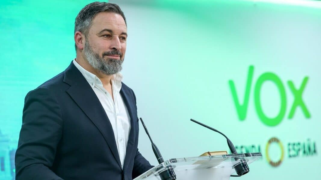 Santiago Abascal (Vox), único líder político nacional que felicita la Pascua de Resurrección