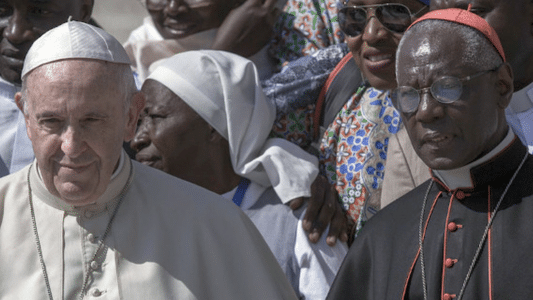 Papa Francisco y el cardenal Sarah