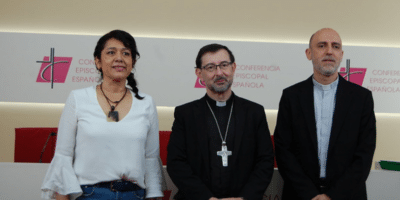 El cardenal Cobo durante la presentación del documento sobre la pastoral con migrantes