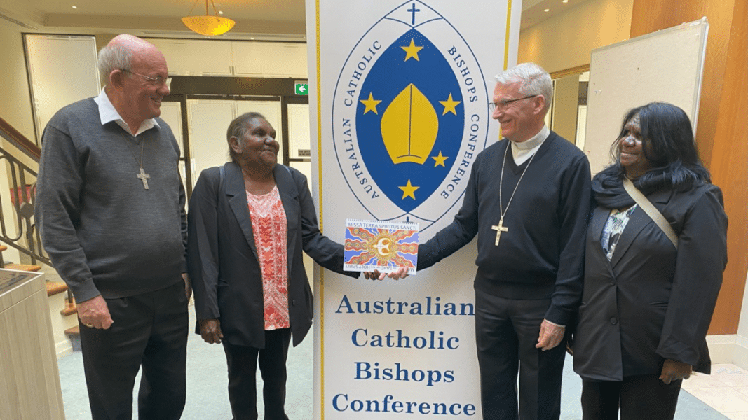 El episcopado australiano inventa una Misa aborigen