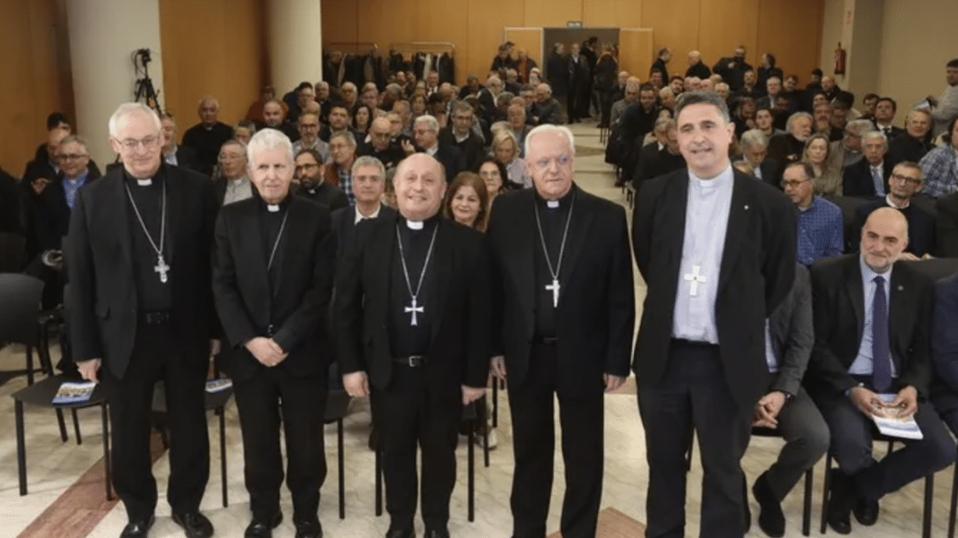 Tres diócesis gallegas se lanzan a crear un Seminario Interdiocesano para cumplir con el mandato del Vaticano