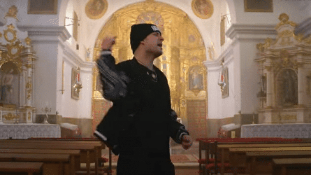 El obispado de Segovia estudia emprender acciones legales contra un rapero por profanar una ermita con la grabación de un videoclip