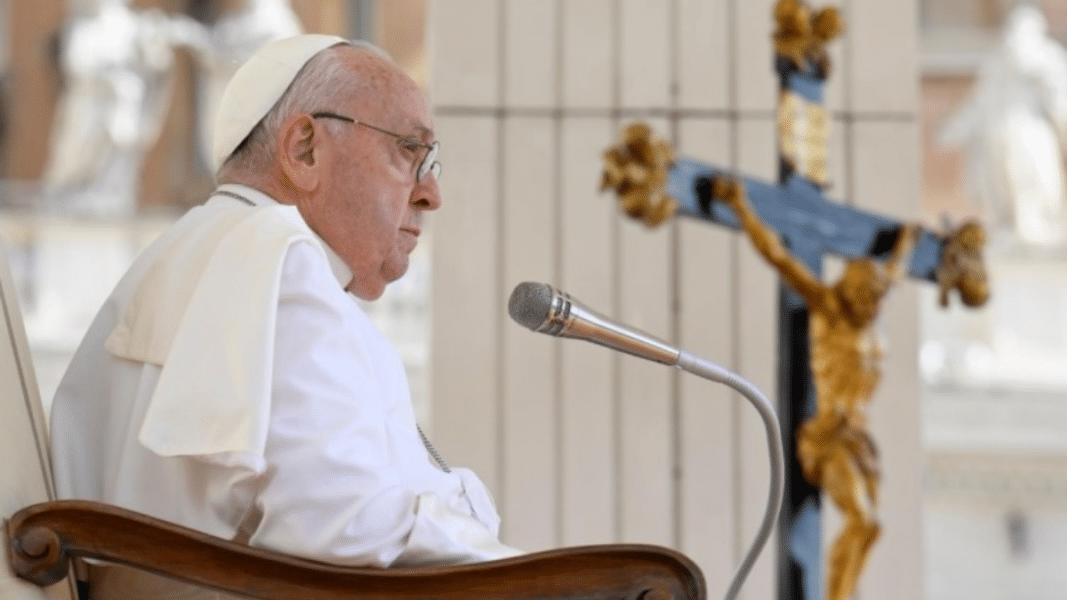 Francisco insiste: La diversidad de religiones es un don de Dios