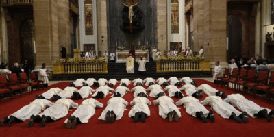 Ordenación sacerdotes Opus Dei