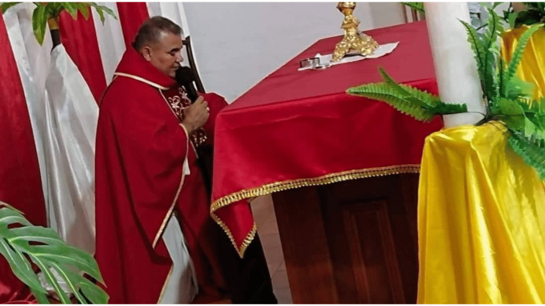 Conmoción en Colombia por el asesinato de un sacerdote al que le querían robar su coche