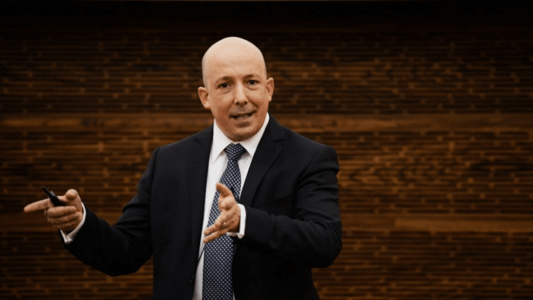 “La Iglesia se dirige a un público que no existe”, alerta un experto de marketing