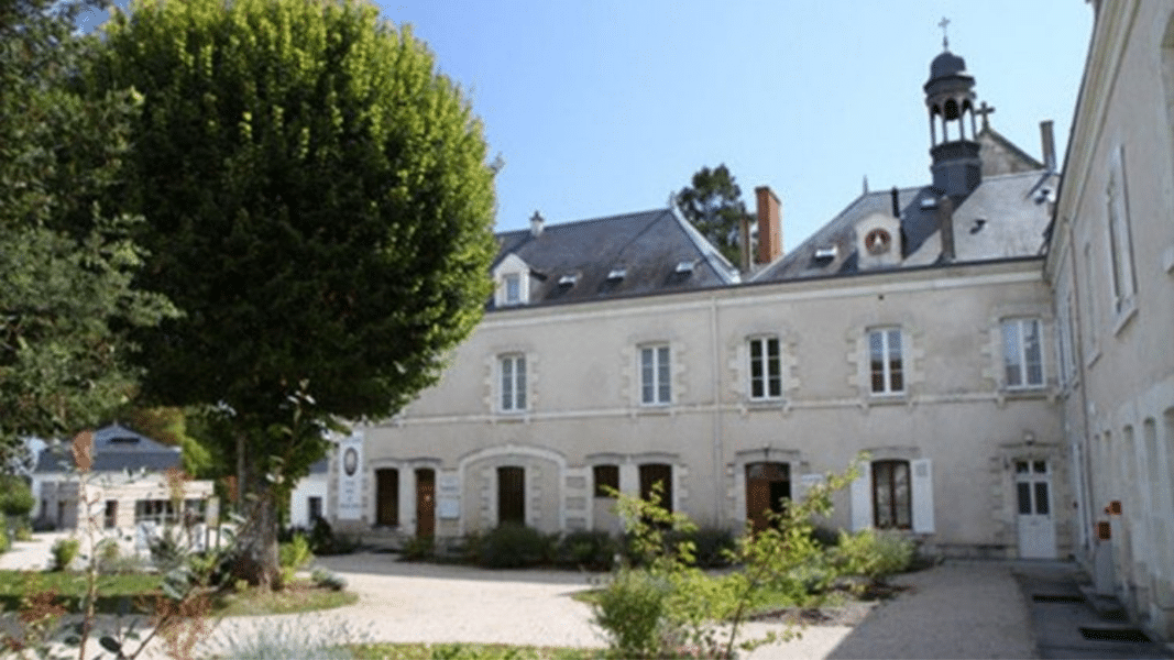 Nuestra Señora de la Misericordia de Pellevoisin