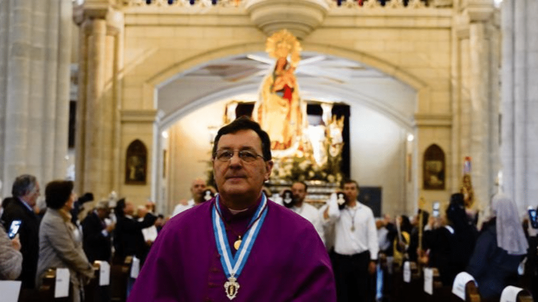 Crece la tensión en la cofradía de la Real Esclavitud de la Almudena tras la negativa del capellán a celebrar su fiesta