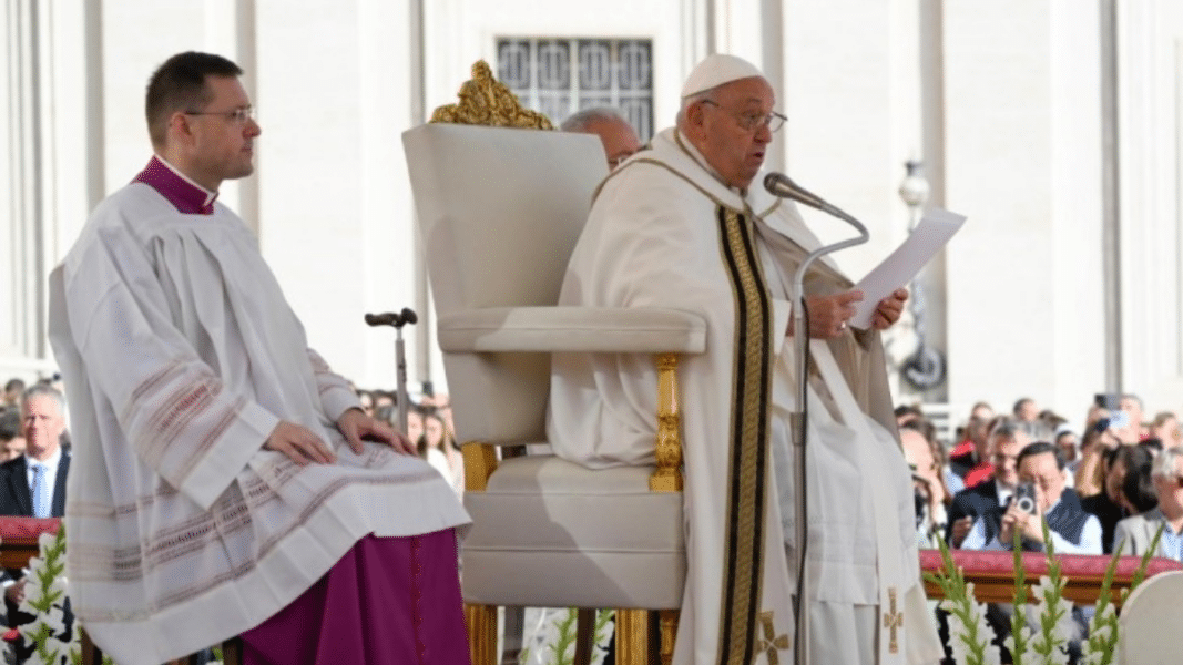 El Papa pide a los padres sinodales que no traten de imponer agendas