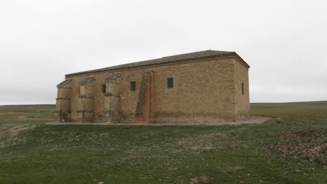 Guerra abierta entre la diócesis de Segovia y unos vecinos por la titularidad de una ermita