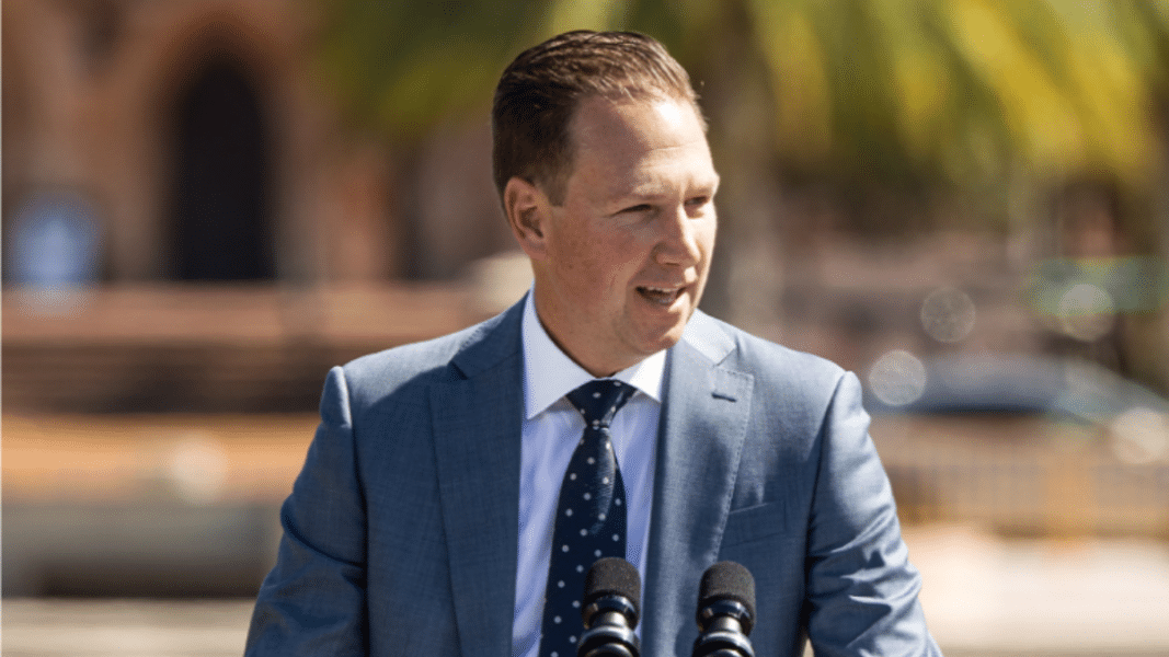 Quién es el nuevo Embajador de Trump ante la Santa Sede