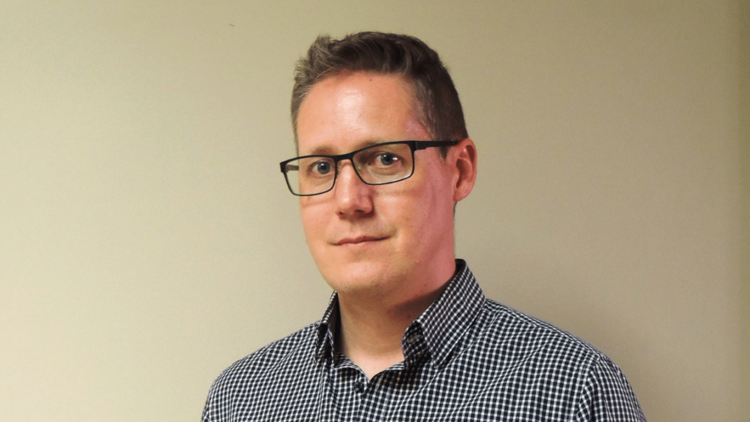 Cacería mediática y política contra un cura de la diócesis de Segovia por negarle la comunión al alcalde socialista de un pueblo