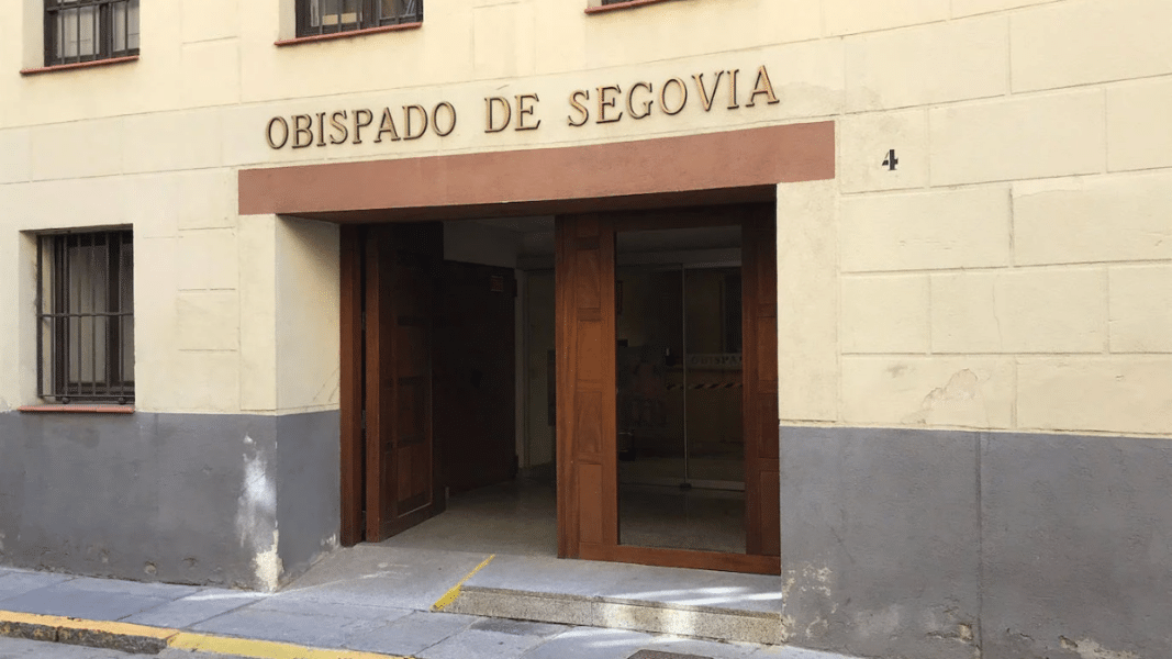 Valiente comunicado de la diócesis de Segovia en defensa del cura que negó la comunión al alcalde del PSOE de un pueblo