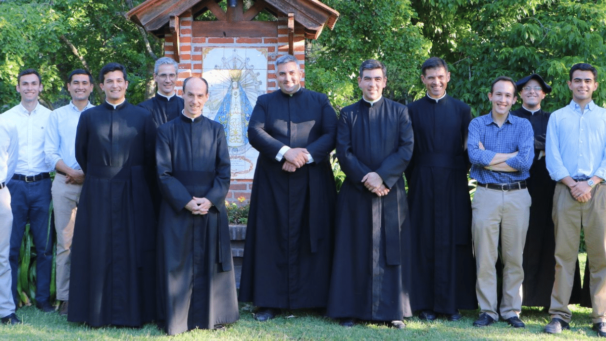 Miembros del Miles Christi