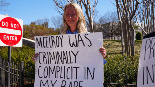 Rachel Mastrogiacomo, víctima de abuso sexual en la diócesis de San Diego cuando McElroy era obispo