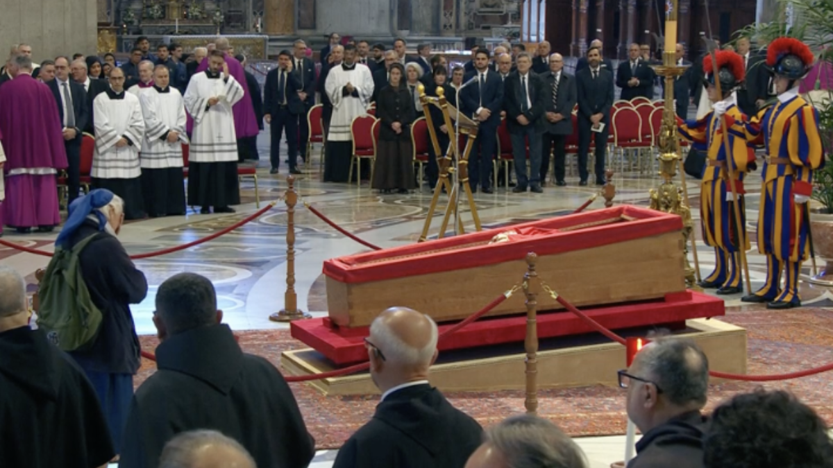 Féretro Papa Francisco