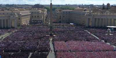 Imagen de los asistentes al funeral del Papa Francisco