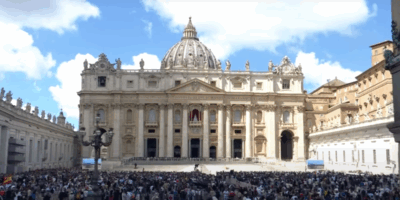 Fumata negra plaza san Pedro del Vaticano