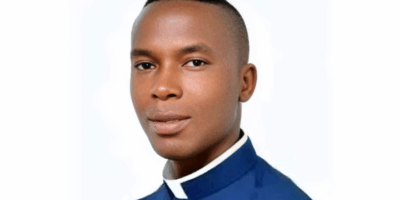 Sacerdote católico tiroteado en Nigeria por terroristas