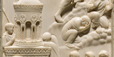 Relieve antiguo representando la Ascensión de Cristo entre sus discípulos