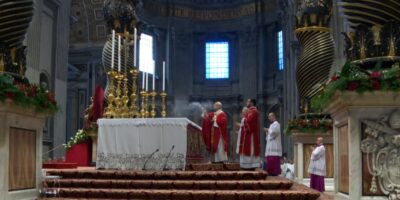 Celebración de la solemnidad de San Pedro y San Pablo presidida por el Papa León XIV en la Basílica de San Pedro